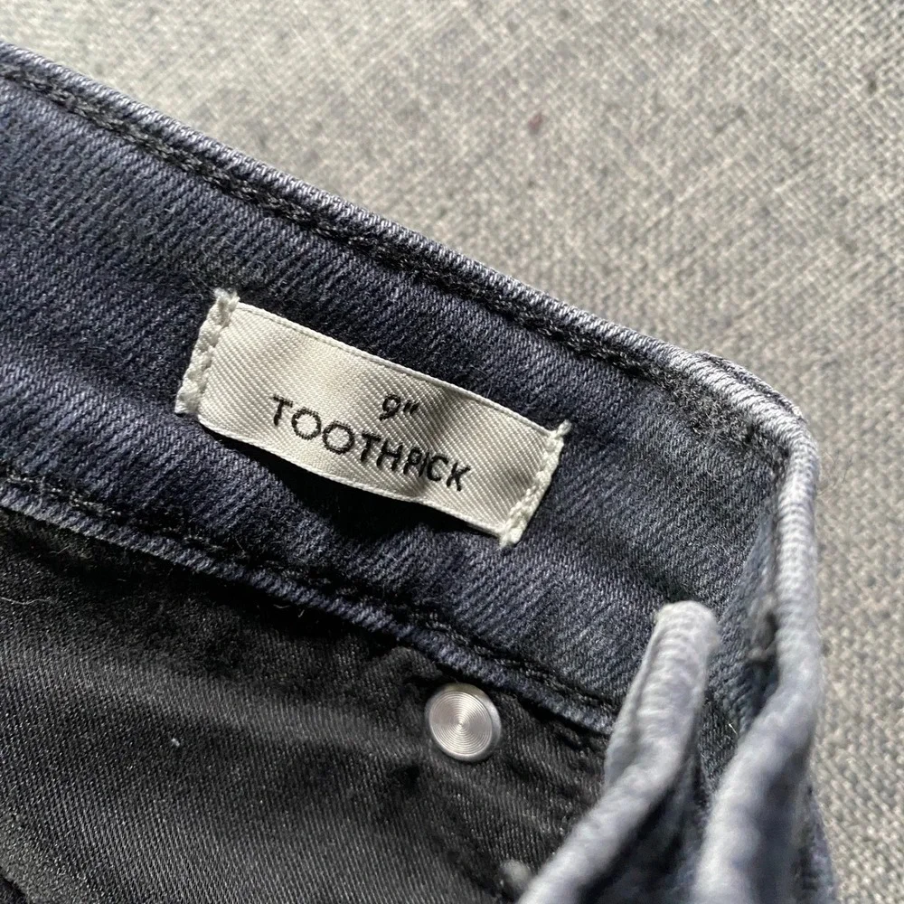 J. Crew Toothpick Jeans Women's Size 29 Black Wash Denim Slim‎ Fit